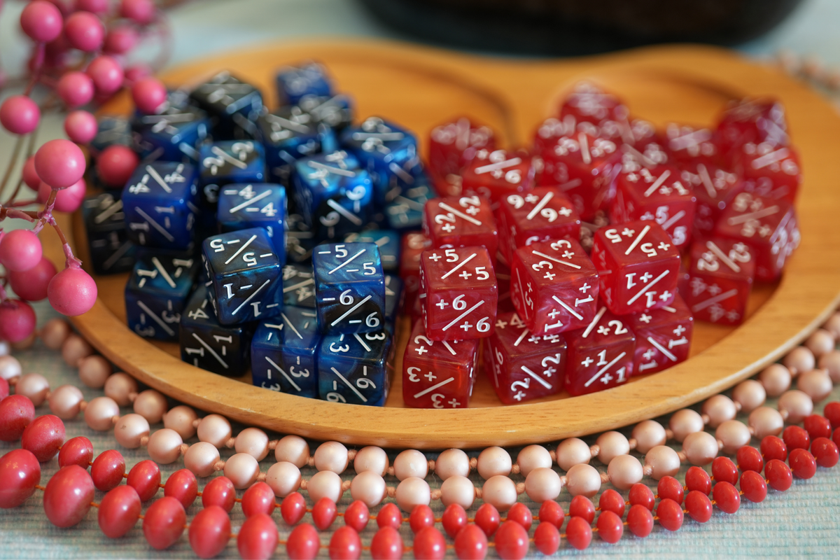 Marble Red and Blue + / - Counter Dice – 12 Pack