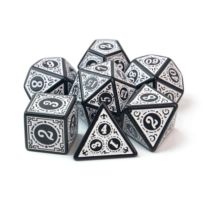 Winter Warrior Runic Engraved – 7 Pack RPG Dice