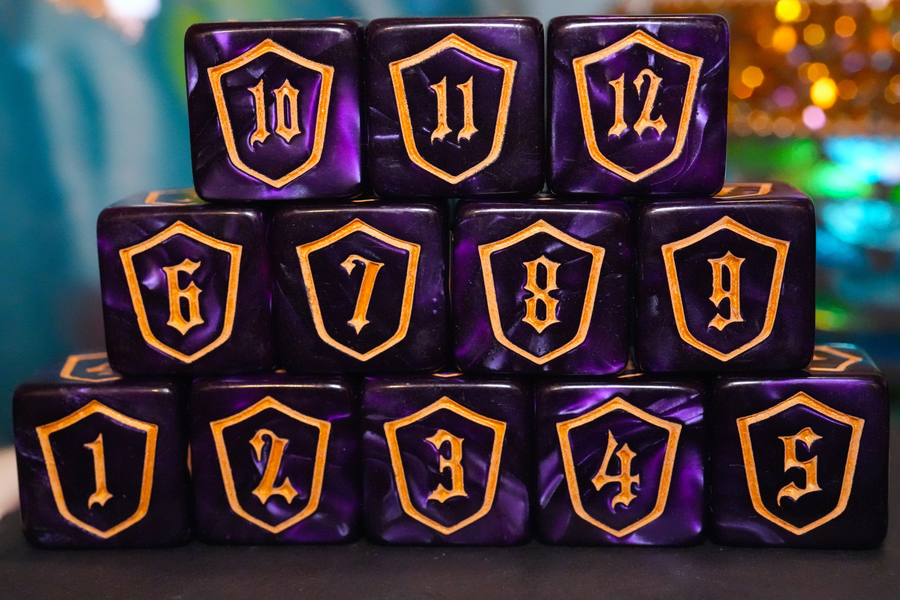 Marble Purple MTG Loyalty Dice – 12 Pack